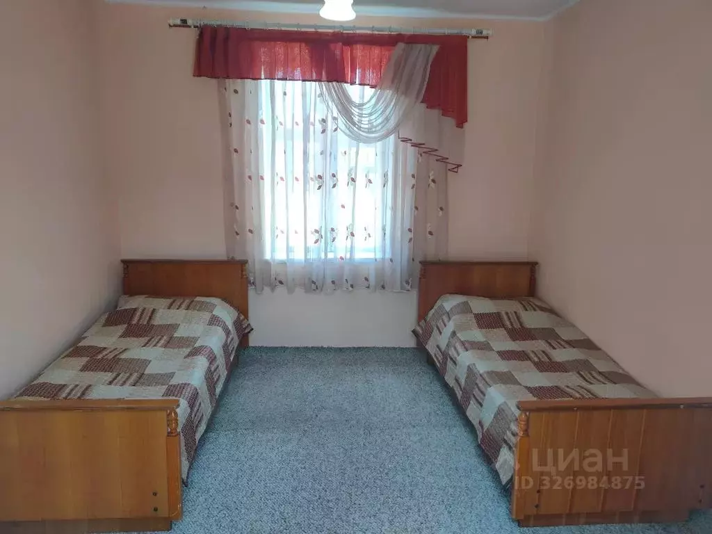 Комната Крым, Ленинский район, Белинское с/пос, с. Верхнезаморское ул. ... - Фото 1