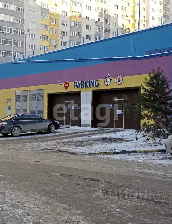 Гараж в Тюменская область, Тюмень ул. Федюнинского, 62с1 (18 м) - Фото 1