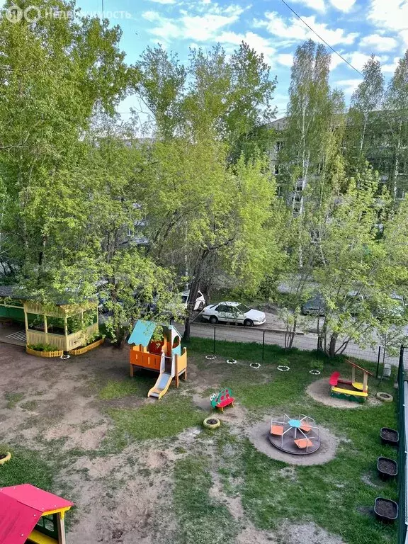 3-комнатная квартира: Иркутск, улица Ржанова, 25 (62 м) - Фото 1
