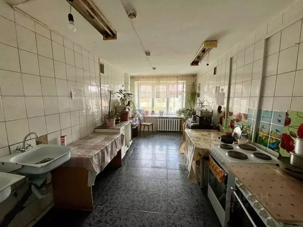 1-к кв. Тюменская область, Тюмень ул. Станционная, 18 (14.0 м) - Фото 0
