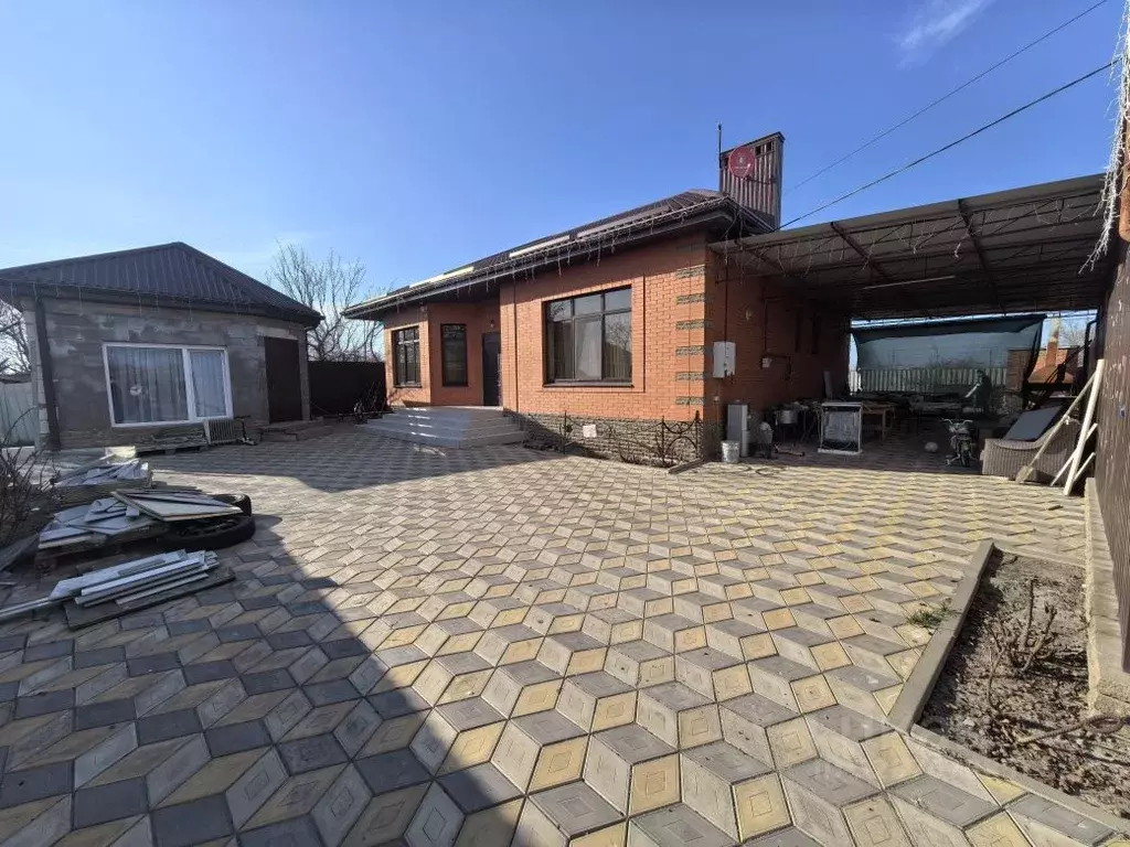 Дом в Ростовская область, Азовский район, Елизаветинское с/пос, ... - Фото 1