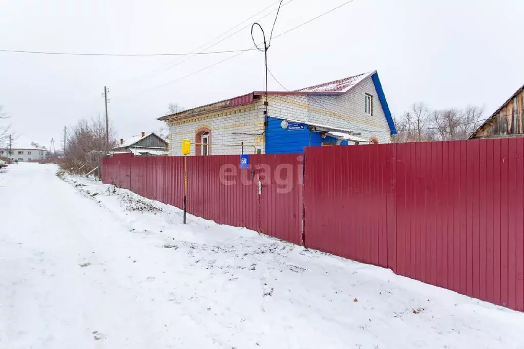 Дом в Тюменская область, Тобольск ул. 2-я Луговая (120 м) - Фото 0