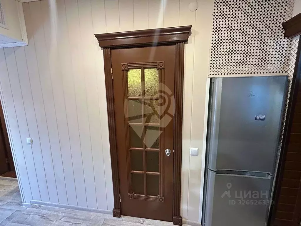 Дом в Белгородская область, Старый Оскол ул. Островского (50 м) - Фото 2