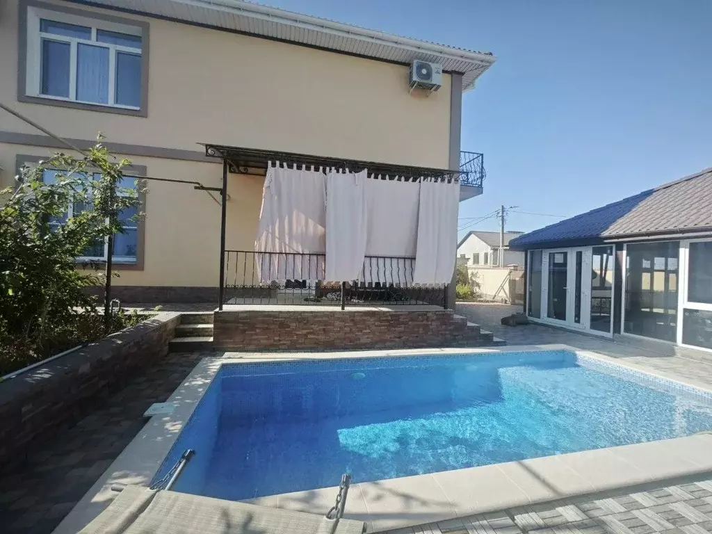 Дом в Севастополь ул. Муромская, 168 (220 м) - Фото 1
