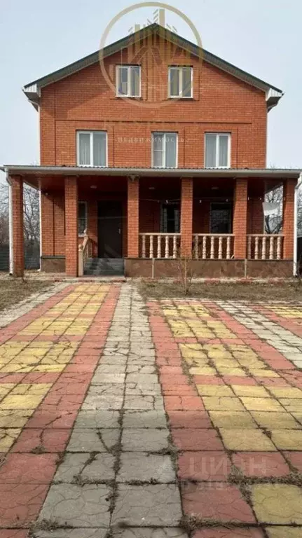 Дом в Ставропольский край, Кисловодск Крепостная ул., 8 (270 м) - Фото 1