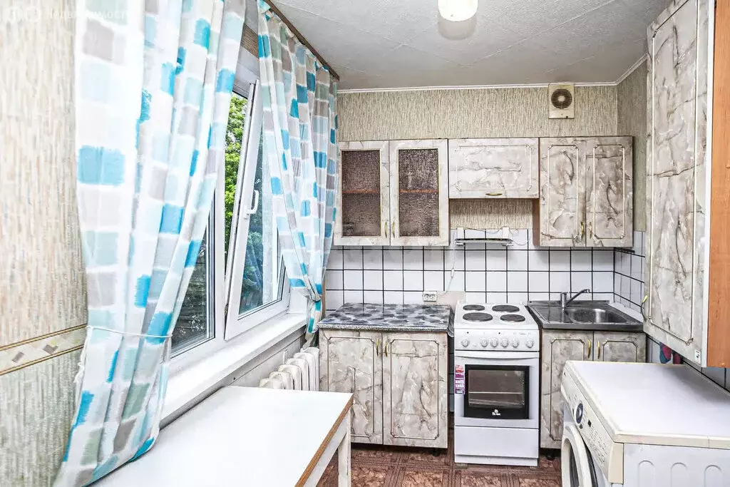 3-комнатная квартира: Бердск, Микрорайон, 43 (57.9 м) - Фото 0