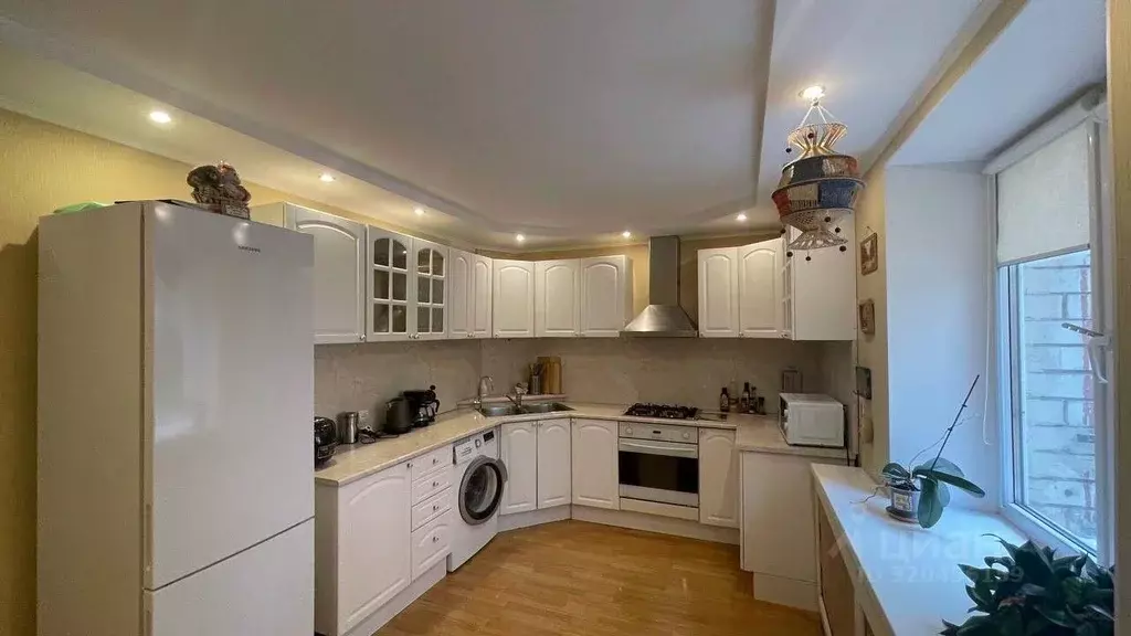 3-к кв. Нижегородская область, Нижний Новгород ул. Героя Елисеева, 8 ... - Фото 1