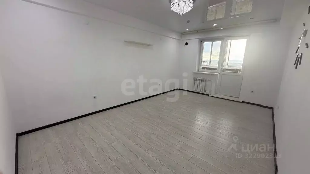 2-к кв. Бурятия, Улан-Удэ 104-й мкр, 4 (66.1 м) - Фото 0