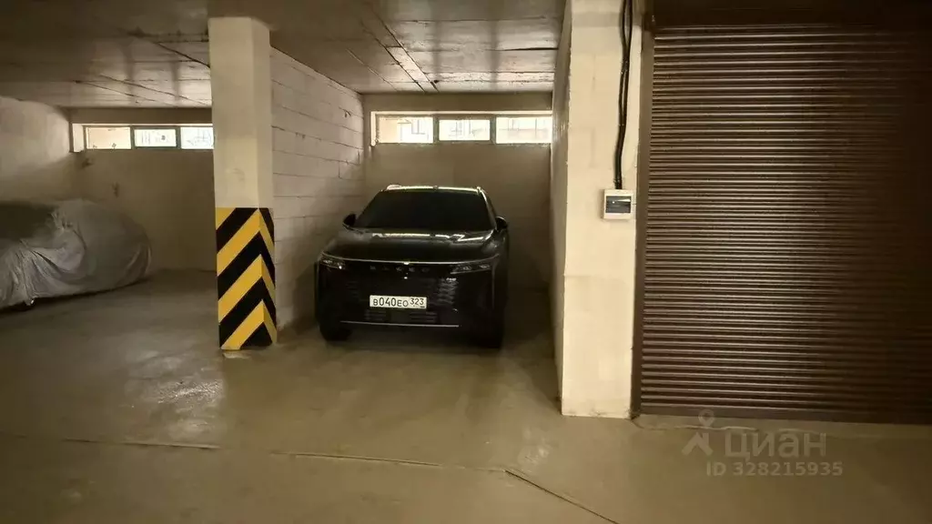 Гараж в Краснодарский край, Геленджик Крымская ул., 22к10 (19 м) - Фото 1