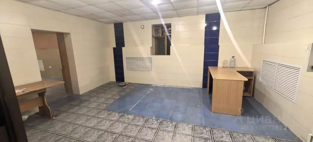 Помещение свободного назначения в Омская область, Омск Городок ... - Фото 1