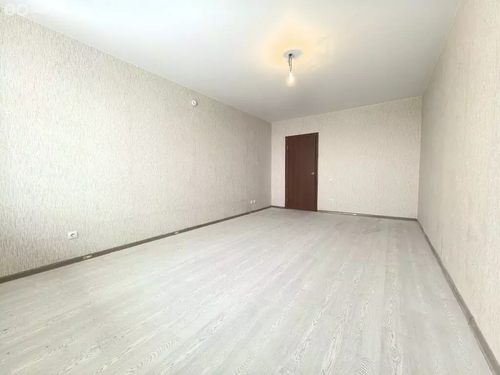 2-комнатная квартира: Саратов, Брянская улица, 12 (54 м) - Фото 1