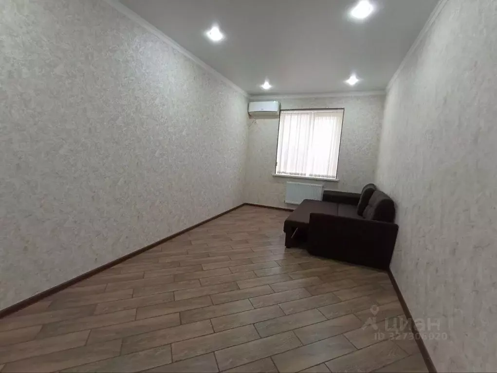 1-к кв. Краснодарский край, Абинск Ростовская ул., 108 (35.1 м) - Фото 2