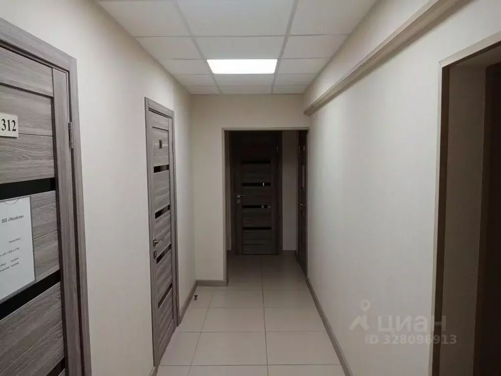 Офис в Оренбургская область, Оренбург Пугачи мкр, ул. Солнечная, 2 (19 ... - Фото 1