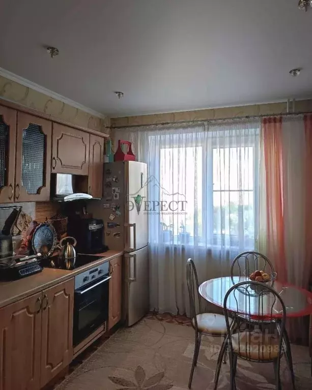 3-к кв. Белгородская область, Старый Оскол Северный мкр, 32 (63.0 м) - Фото 1