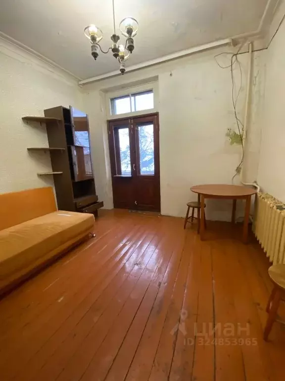 Комната Псковская область, Псков ул. Труда, 6 (16.6 м) - Фото 1