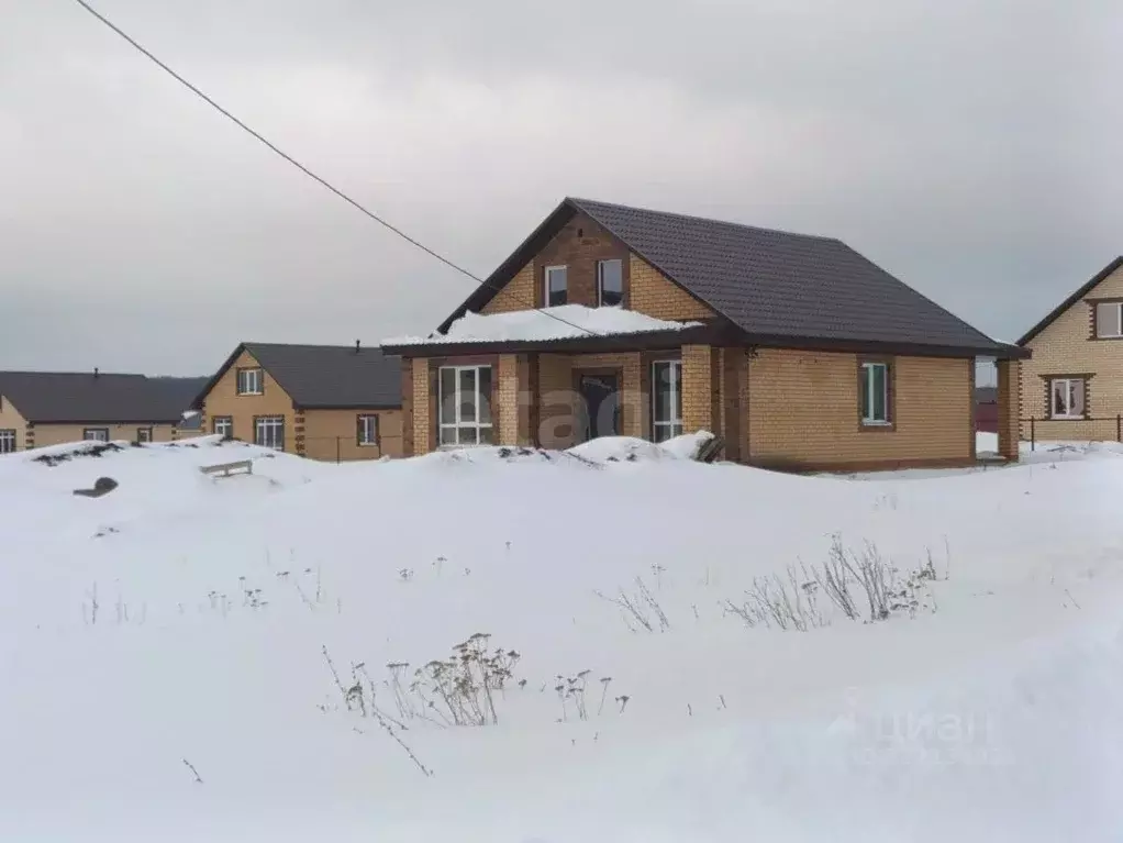 Дом в Башкортостан, Уфа ул. 75-летия Победы, 120 (110 м) - Фото 2