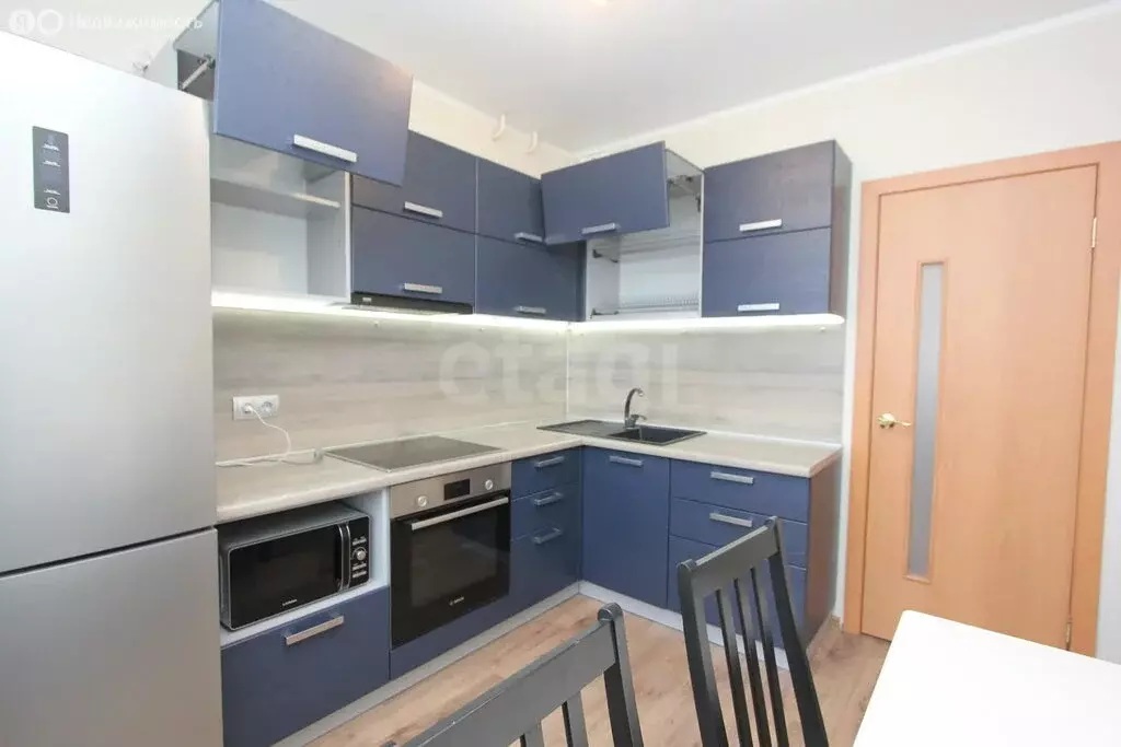 2-комнатная квартира: Челябинск, улица 250-летия Челябинска, 5 (51.8 ... - Фото 2