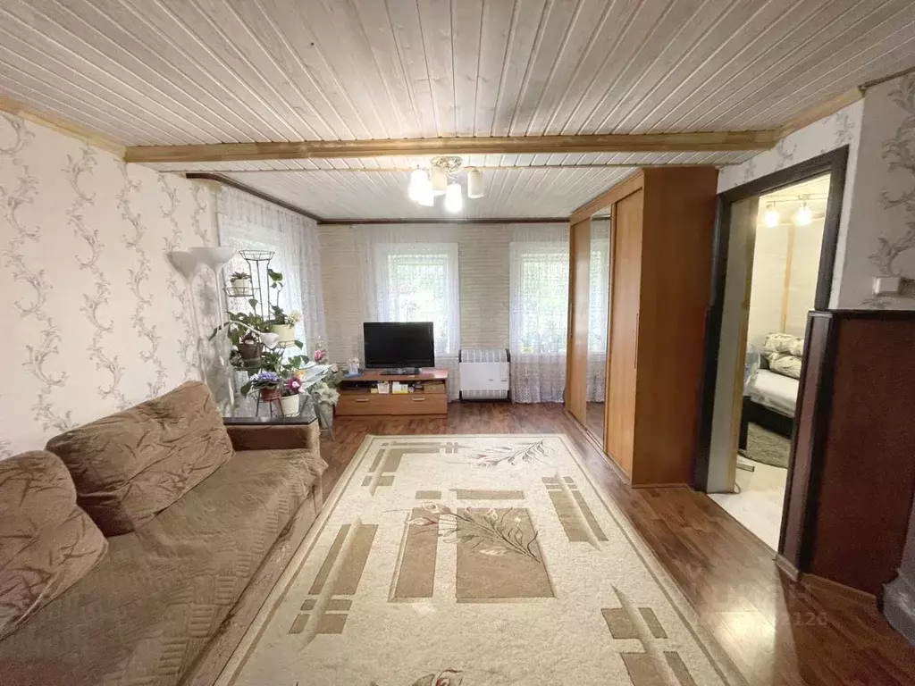 Дом в Новгородская область, Валдай ул. Радищева (80 м) - Фото 1