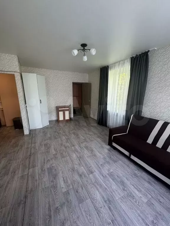 1-к. квартира, 31,8 м, 3/3 эт. - Фото 0