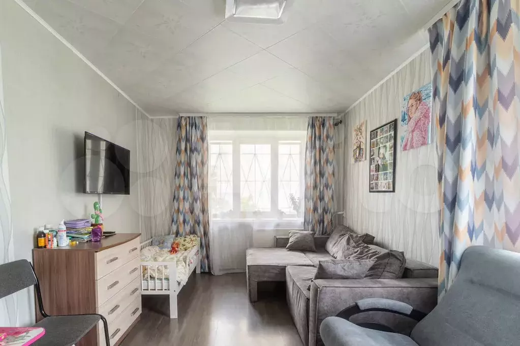 2-к. квартира, 56 м, 1/9 эт. - Фото 0