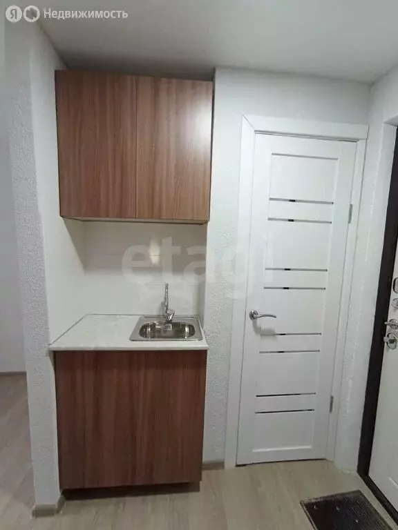 Квартира-студия: Курган, Половинская улица, 8А (12.4 м) - Фото 2