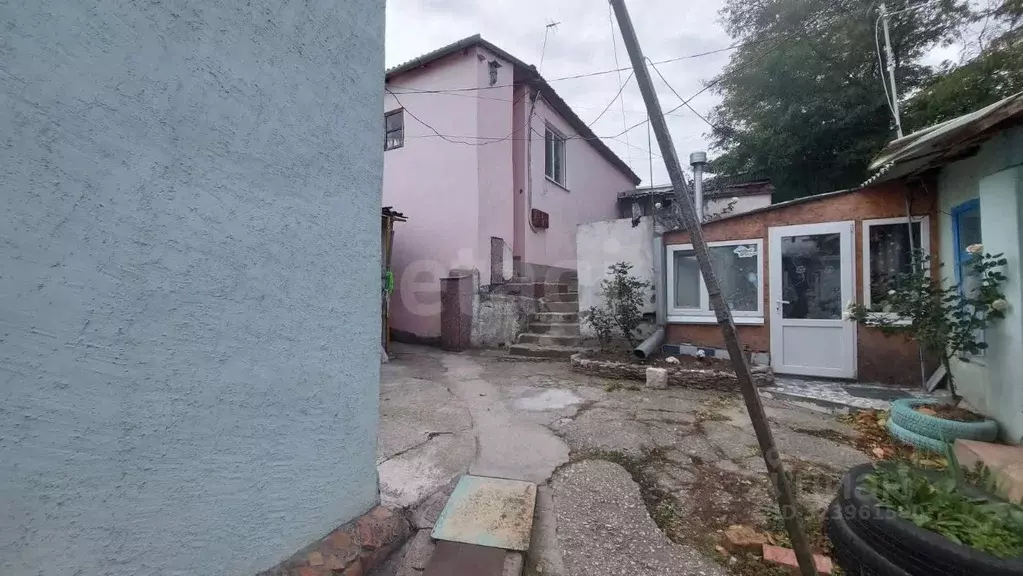 2-к кв. Крым, Феодосия ул. Октябрьская, 28 (39.6 м) - Фото 1