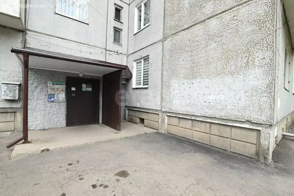 1-комнатная квартира: Красноярск, микрорайон Зелёная Роща, улица ... - Фото 2