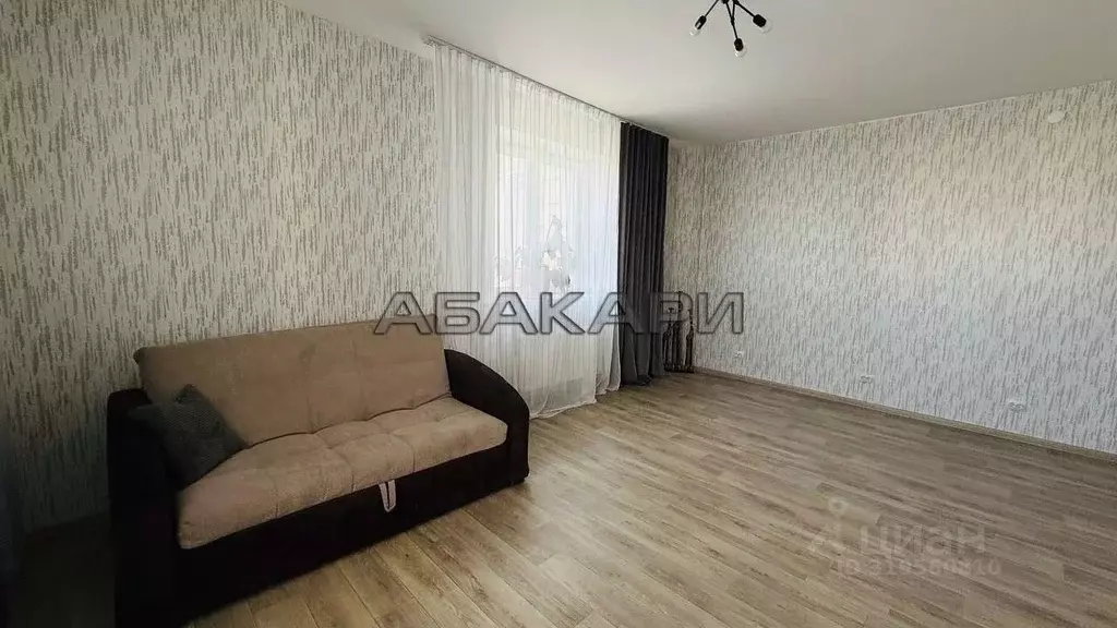 2-к кв. Красноярский край, Красноярск Караульная ул., 39 (62.0 м) - Фото 1