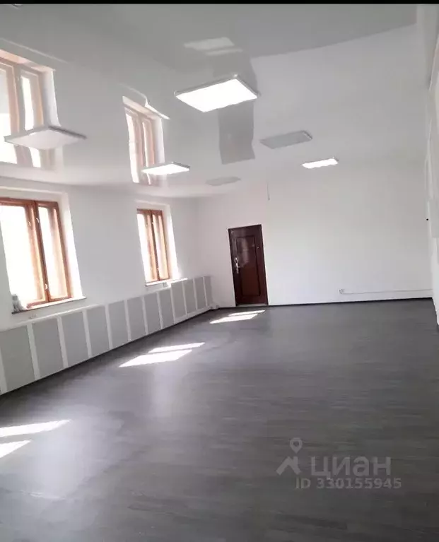 Помещение свободного назначения в Тюменская область, Тюмень ул. ... - Фото 2