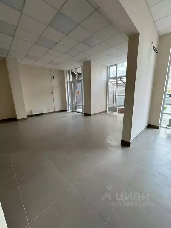 Торговая площадь в Краснодарский край, Краснодар бул. Адмиралтейский, ... - Фото 1