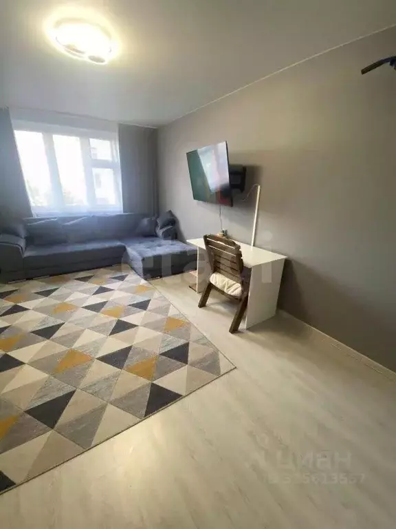 3-к кв. Москва просп. Защитников Москвы, 13 (81.1 м) - Фото 2