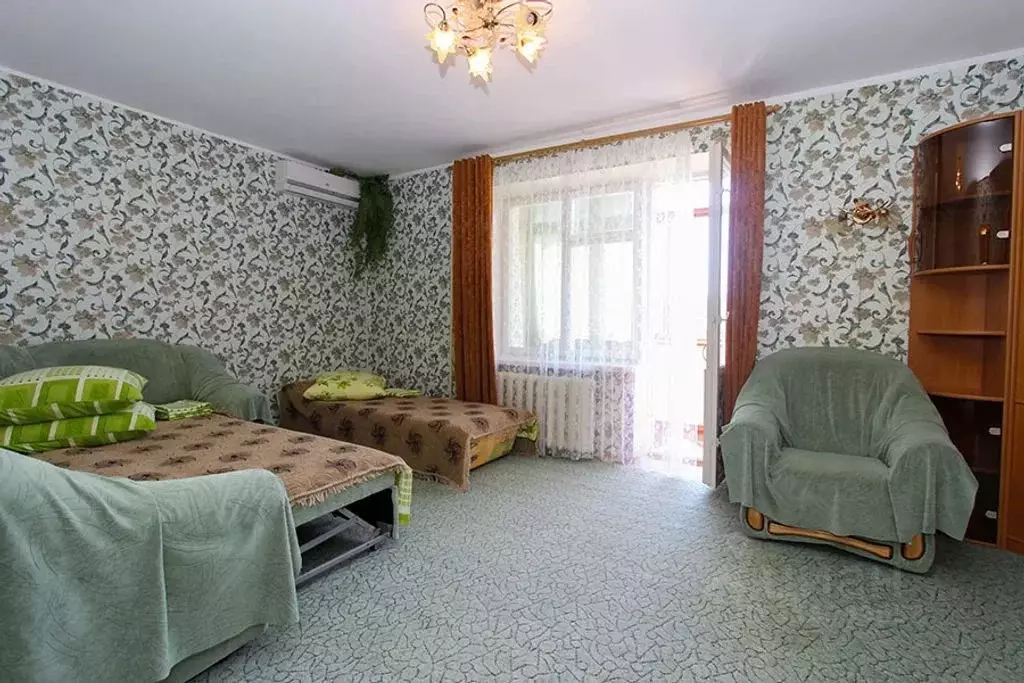 1-к кв. Крым, Феодосия ул. Одесская, 2 (35.0 м) - Фото 1