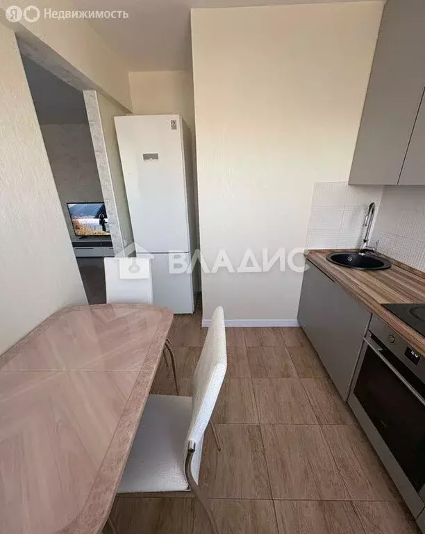 3-комнатная квартира: Иркутск, улица Лызина, 50 (58 м) - Фото 1