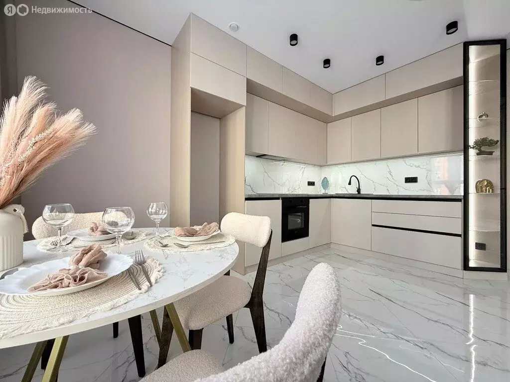 3-комнатная квартира: Пенза, улица Измайлова, 38 (63 м) - Фото 1