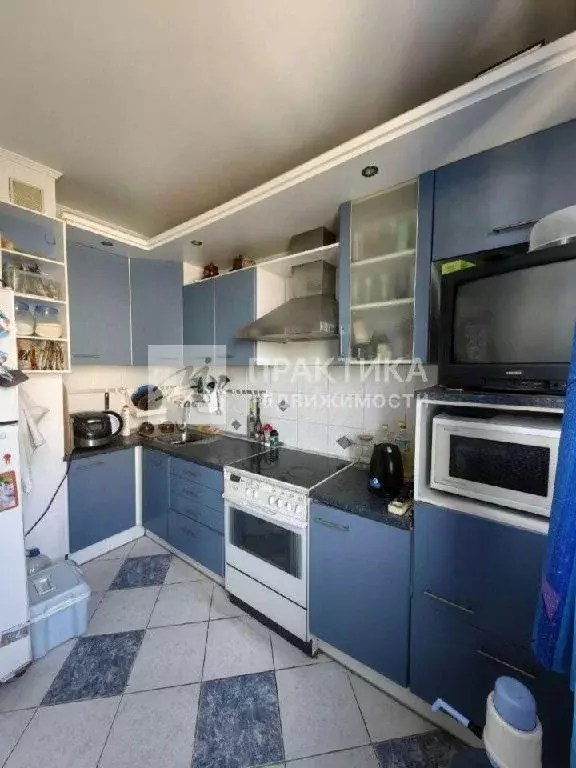 Продается 3-комнатная квартира - Фото 1