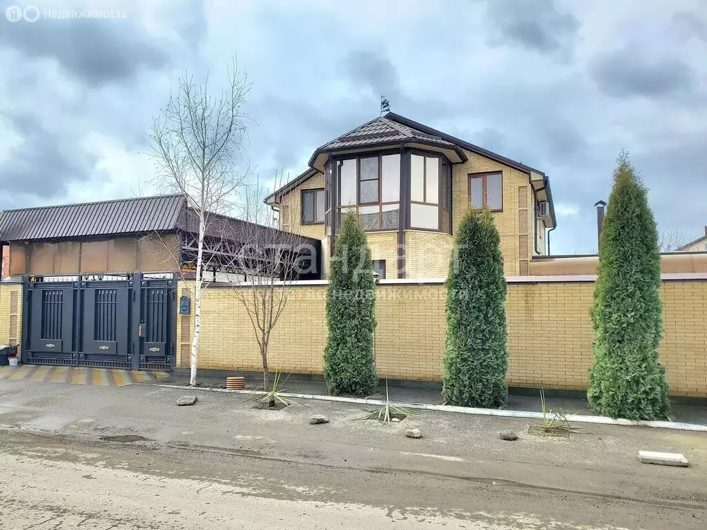 Дом в станица Ессентукская, Больничный переулок (168.7 м) - Фото 0