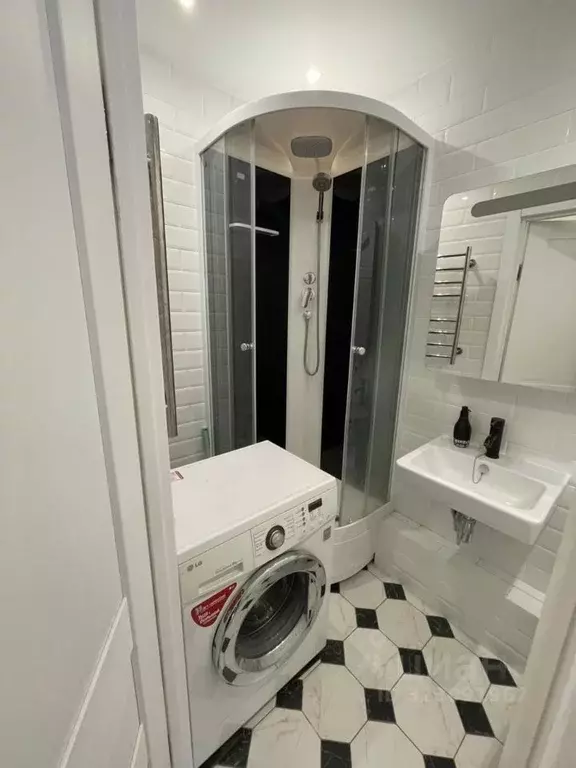 Студия Ленинградская область, Мурино Всеволожский район, просп. ... - Фото 2