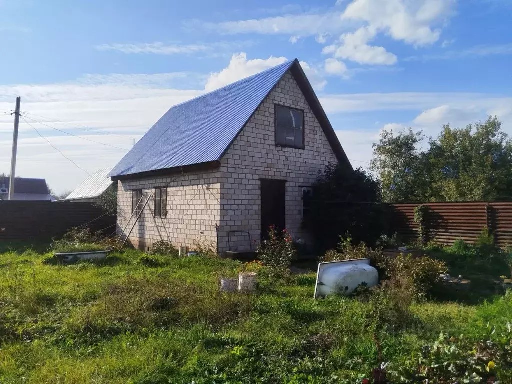 Дом в Башкортостан, Кушнаренковский район, Старокамышлинский ... - Фото 1