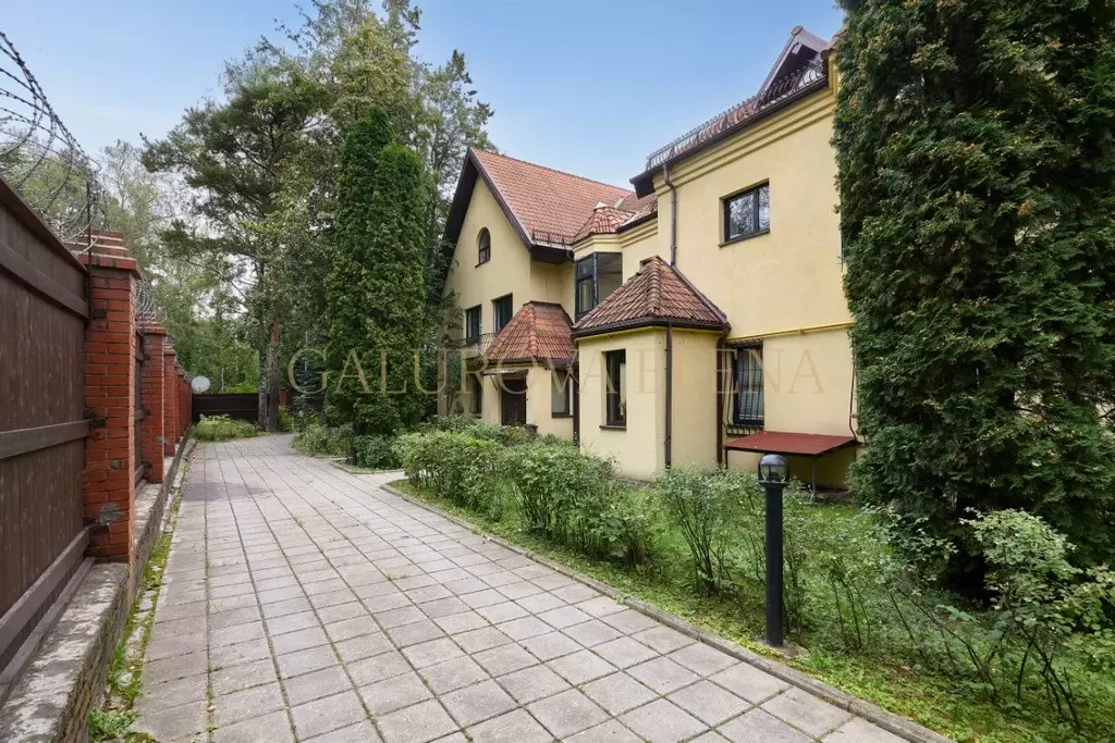 Таунхаус в Москва 2-я Лыковская ул., 2 (304 м) - Фото 2