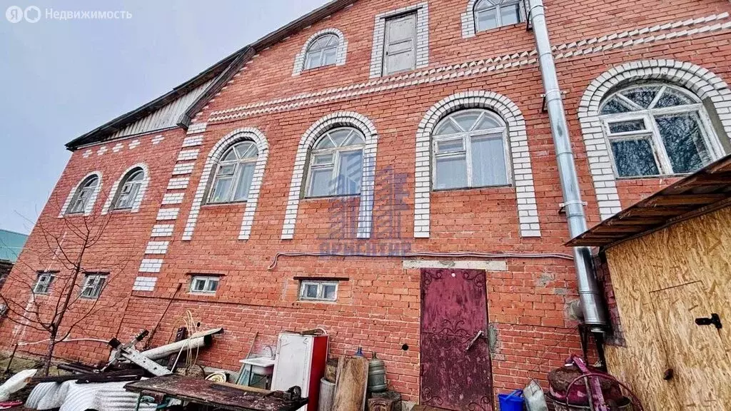 Дом в Мариинский Посад, Красноармейская улица, 54 (250 м) - Фото 0