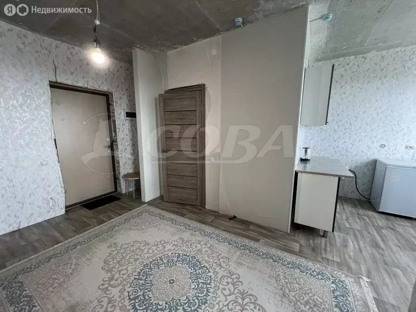 Квартира-студия: Тюмень, Дамбовская улица, 25к1 (24.5 м) - Фото 1