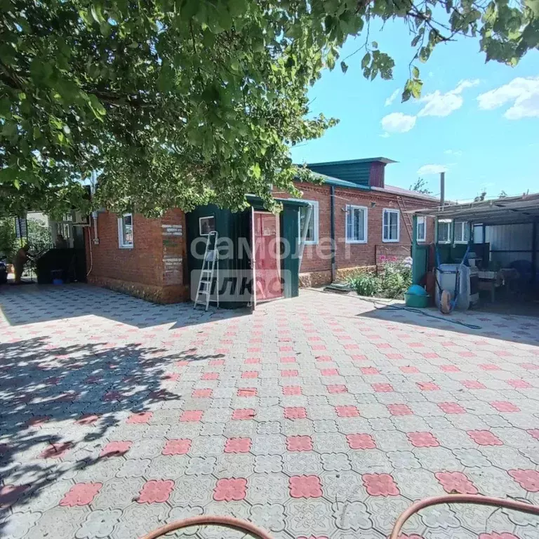 Таунхаус в Краснодарский край, Тимашевский район, Новоленинское с/пос, ... - Фото 1