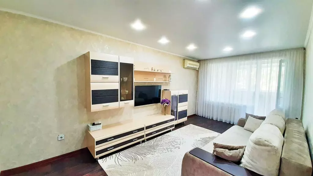Продаётся 3-к квартира, 59.8 м - Фото 0