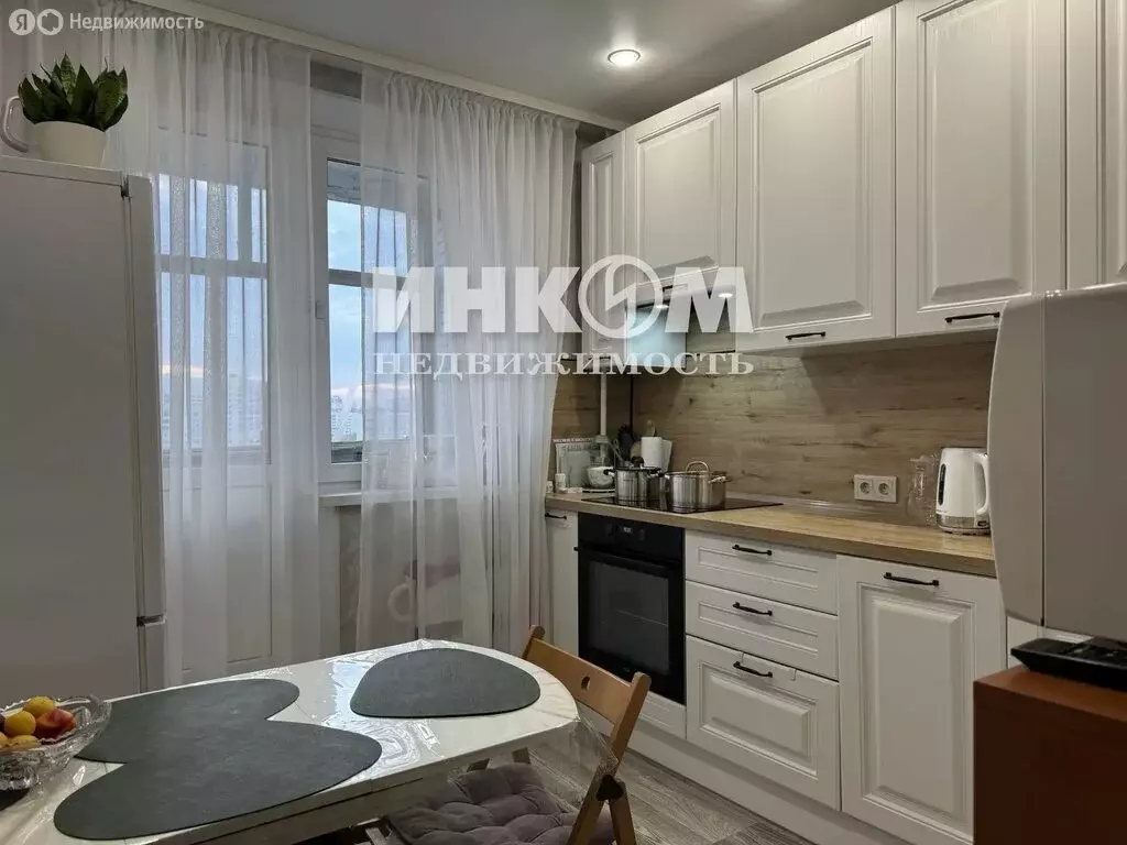 3-комнатная квартира: Москва, улица Хачатуряна, 16 (62.3 м) - Фото 1