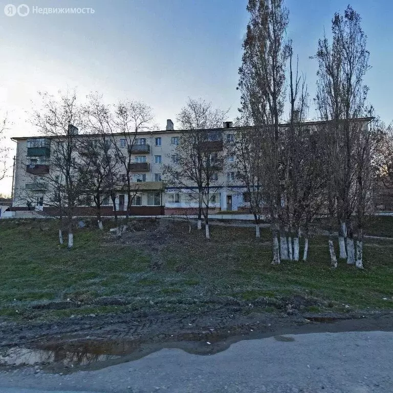 2-комнатная квартира: посёлок Верхнебаканский, улица Титан, 1 (43.2 м) - Фото 0