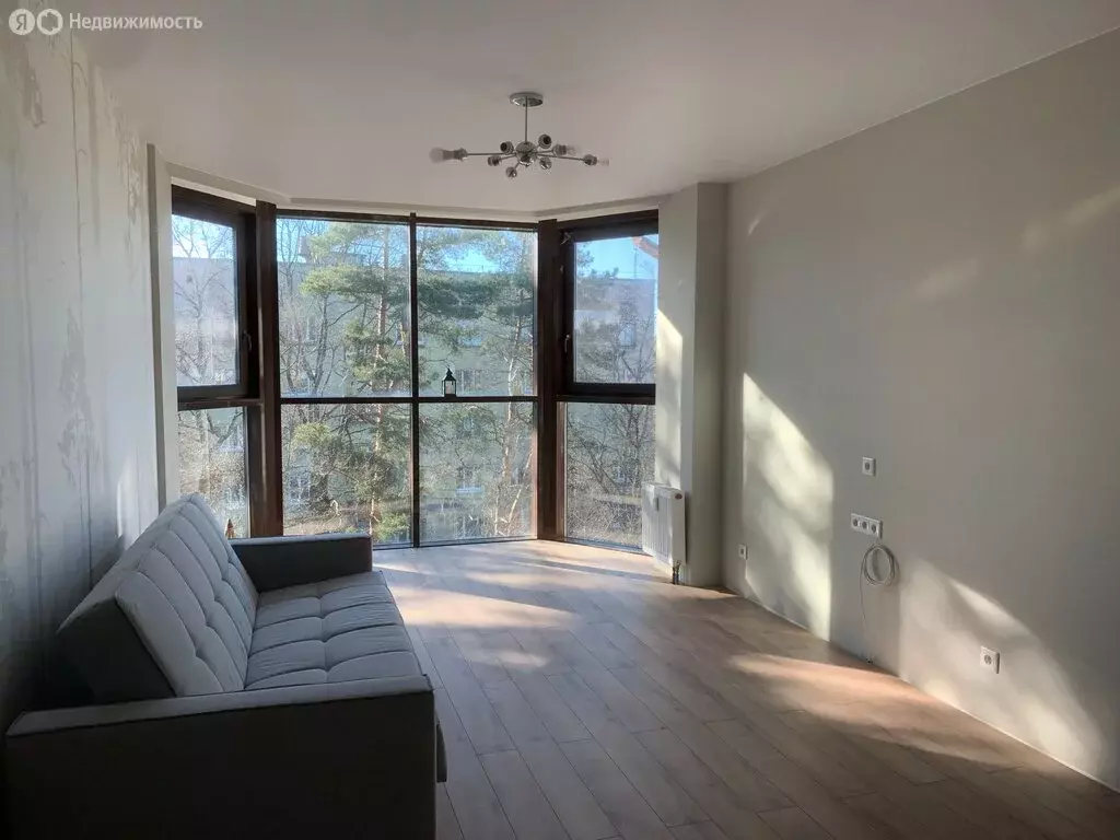 1-комнатная квартира: Сестрорецк, улица Первого Мая, 2с1 (45.5 м) - Фото 2