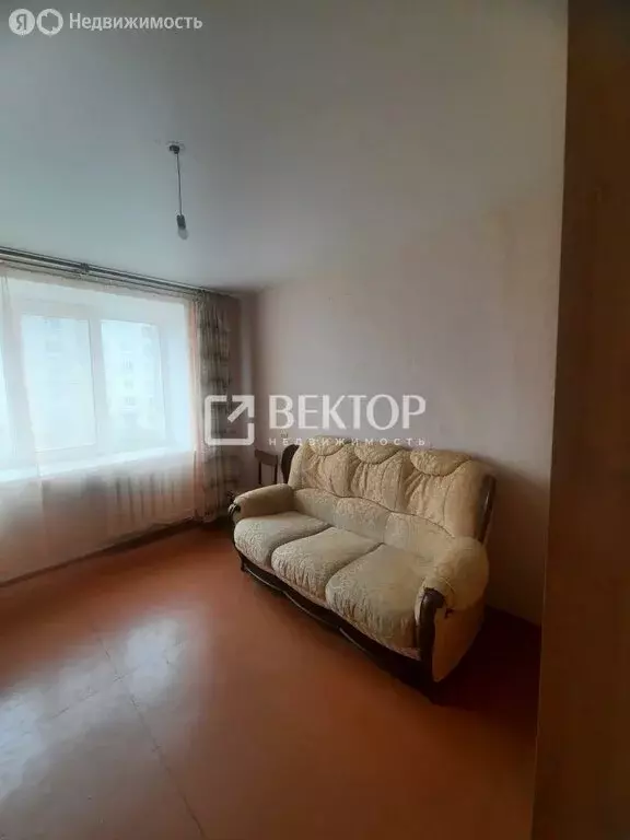 1к в 8-комнатной квартире (12 м) - Фото 1