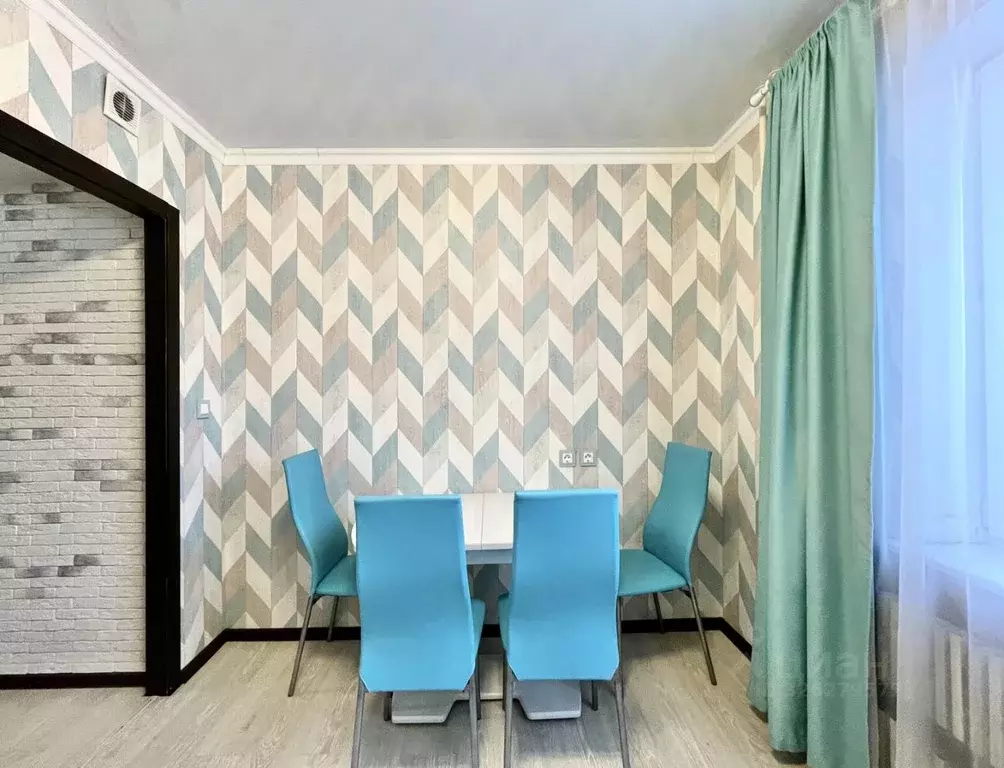 1-к кв. Омская область, Омск ул. Завертяева, 18к1 (37.0 м) - Фото 1