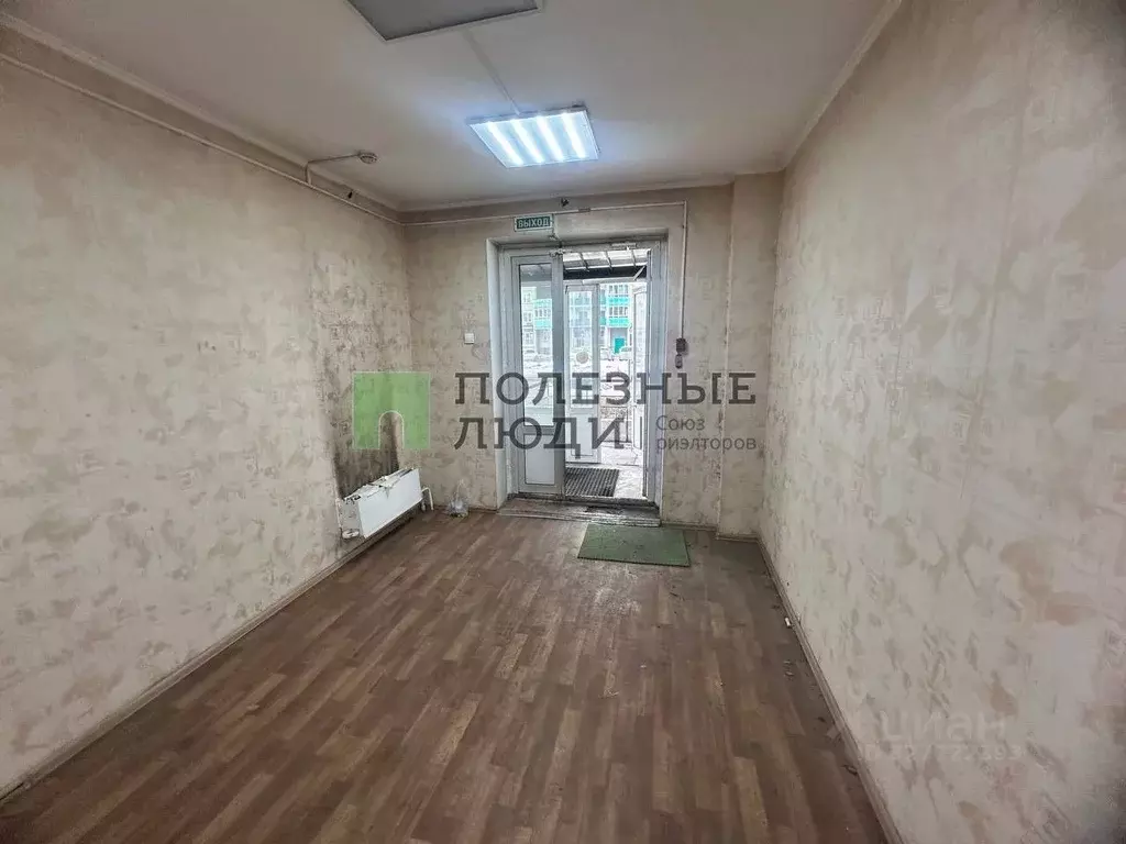 Помещение свободного назначения в Красноярский край, Красноярск ул. ... - Фото 1