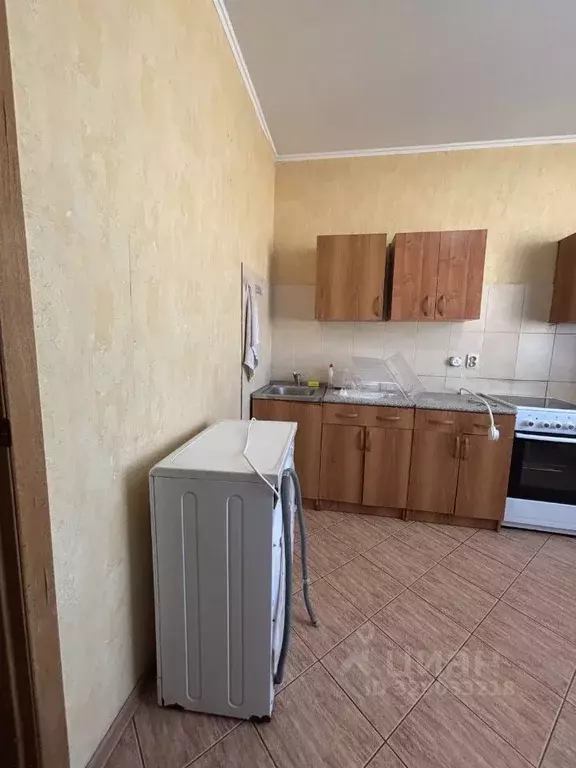 1-к кв. Оренбургская область, Оренбург Салмышская ул., 74 (37.0 м) - Фото 2